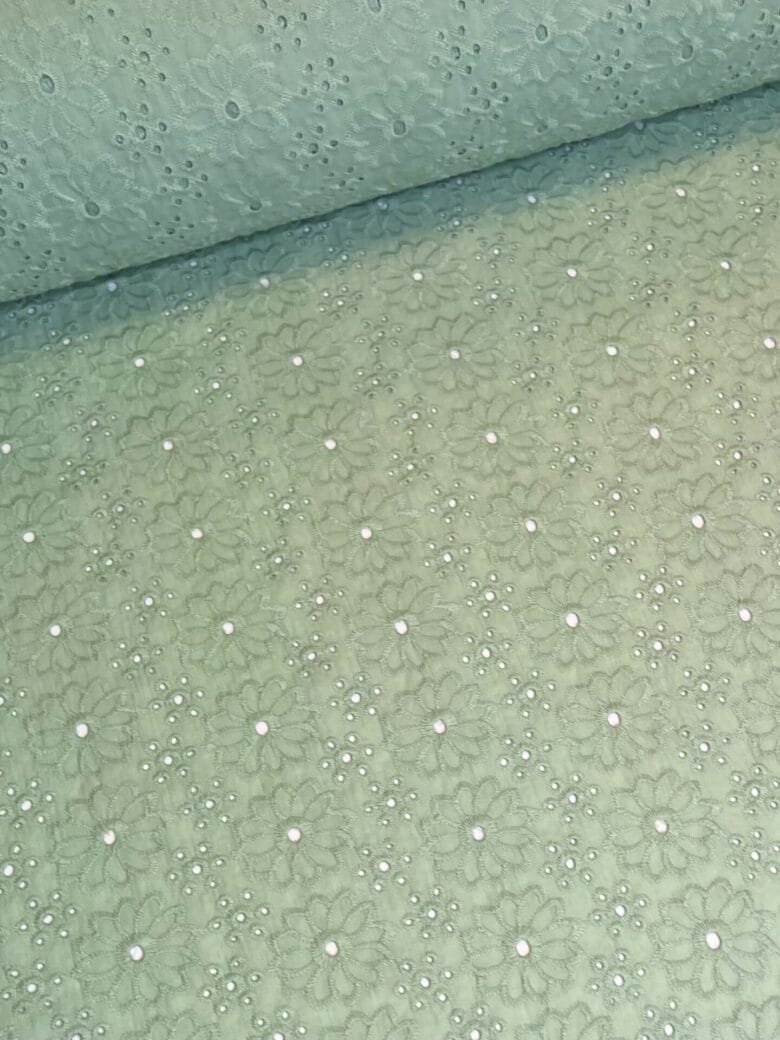 Siuvinėta medvilnė pistacijų žalios spalvos