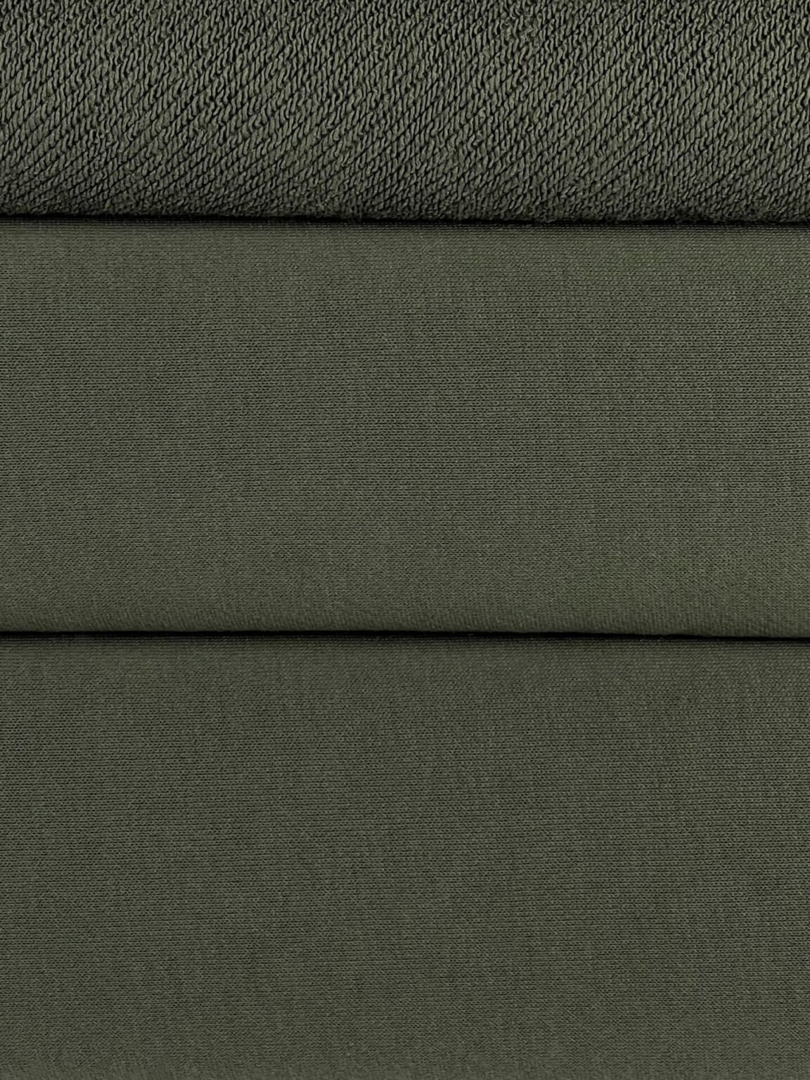 „Diagonal“ trisiūlis kilpinis trikotažas „Moss Green“ spalvos (KD21)
