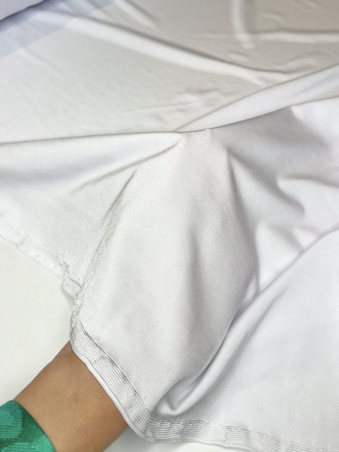 Likra (lycra) baltos spalvos