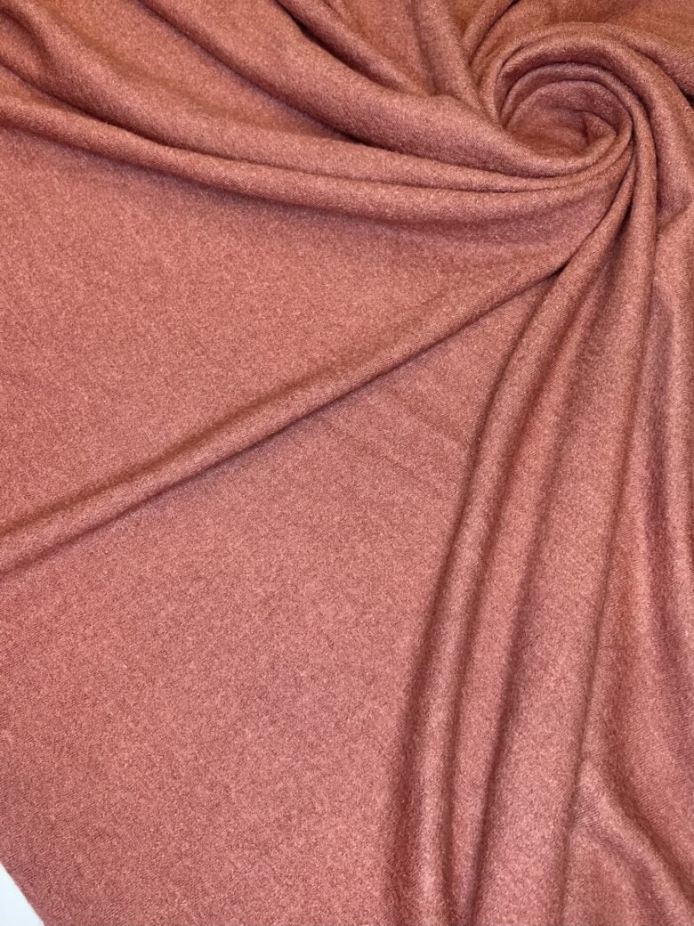 „Garintos vilnos“ tamprus trikotažas „Terracotta“