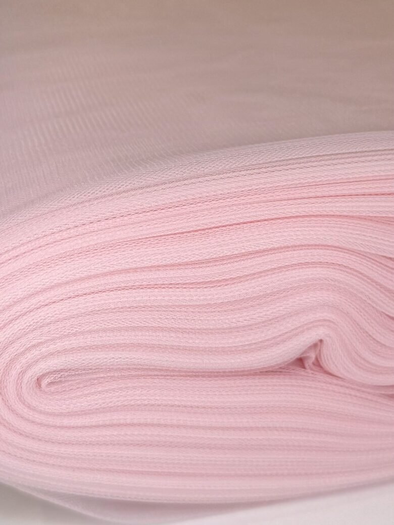 Тюль цвета «Baby Pink»