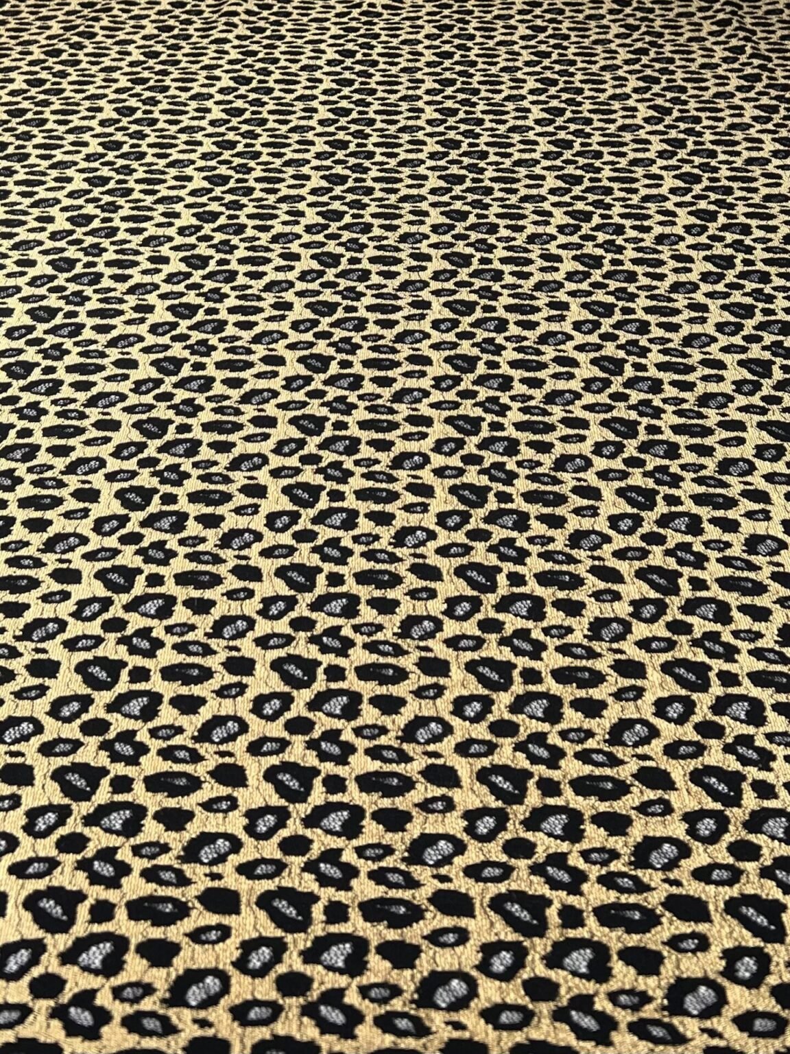 Blizgus nailono gipiūras „Leopardo“ rašto