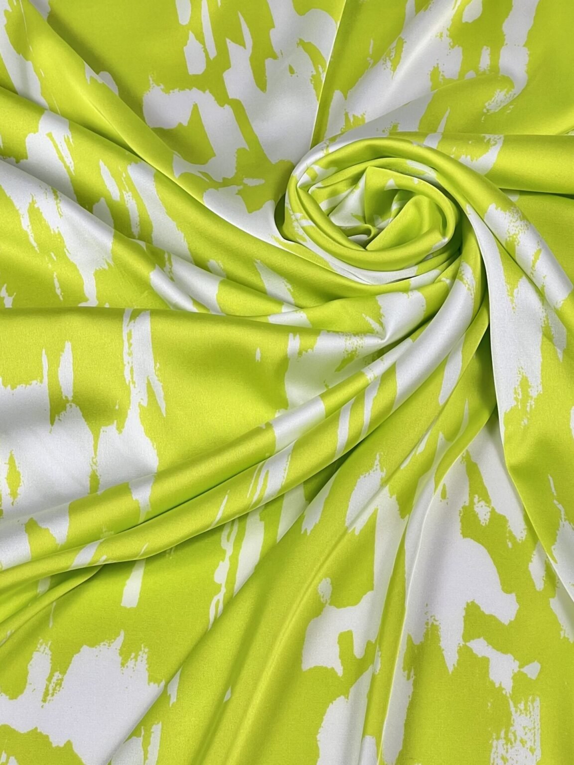 Armani šilkas (satinas) „Neon Marble“