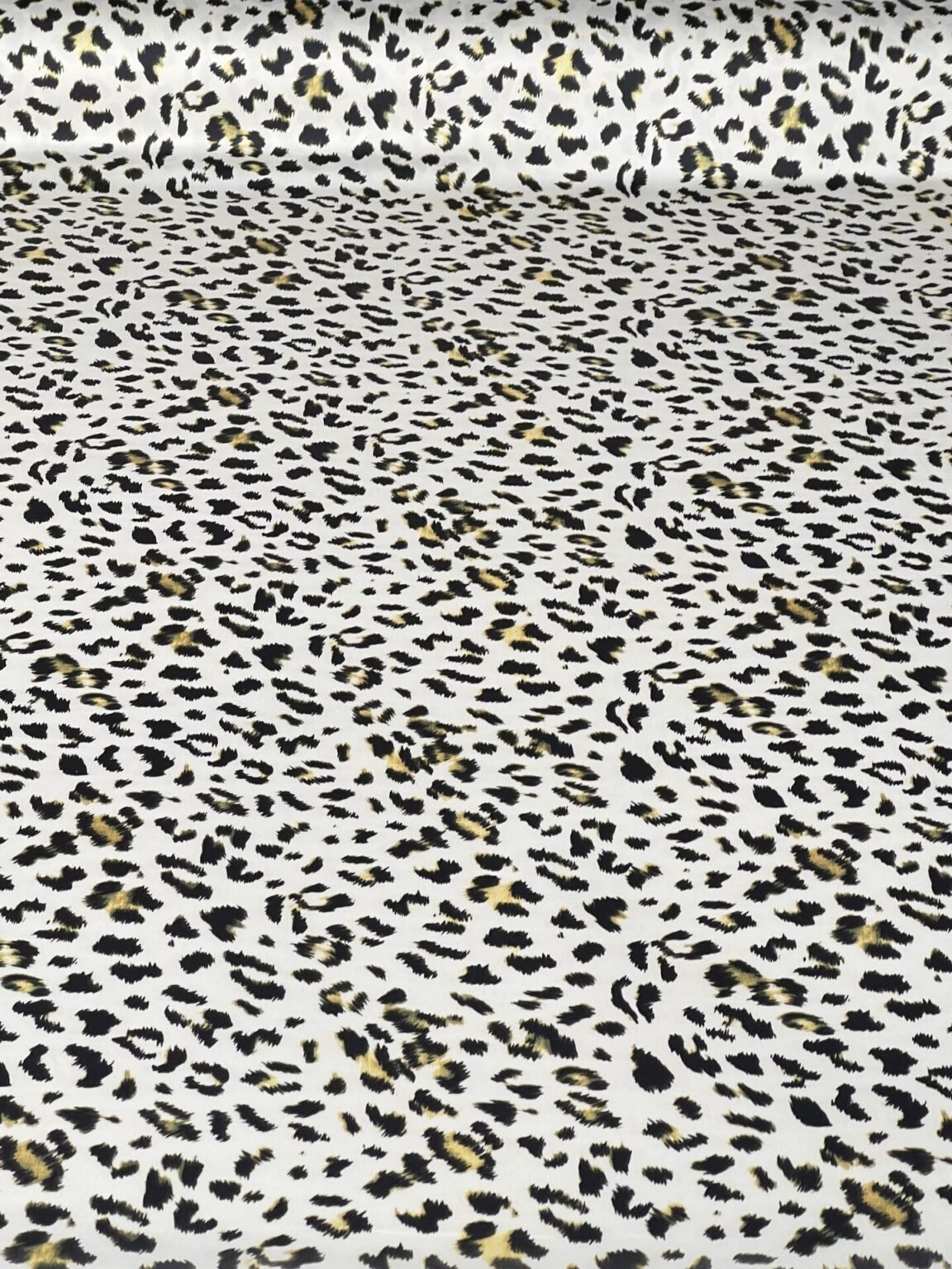 Armani šilkas (satinas) „Leopard In Lemon“