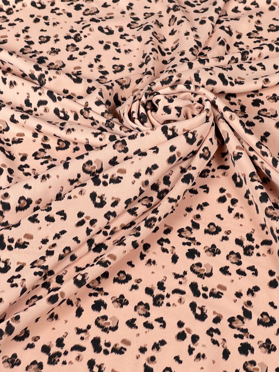 „SPH“ suknelinis audinys „Leopardo“ rašto