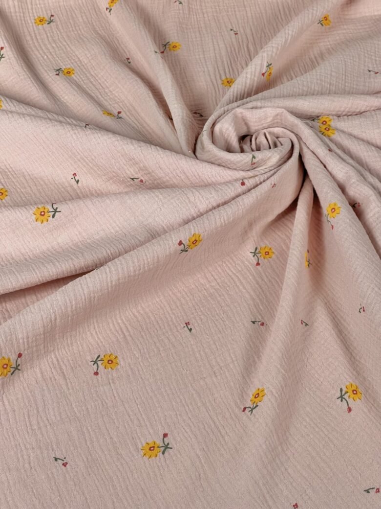 Muslinas su spauda „Yellow Flowers“ 150 cm
