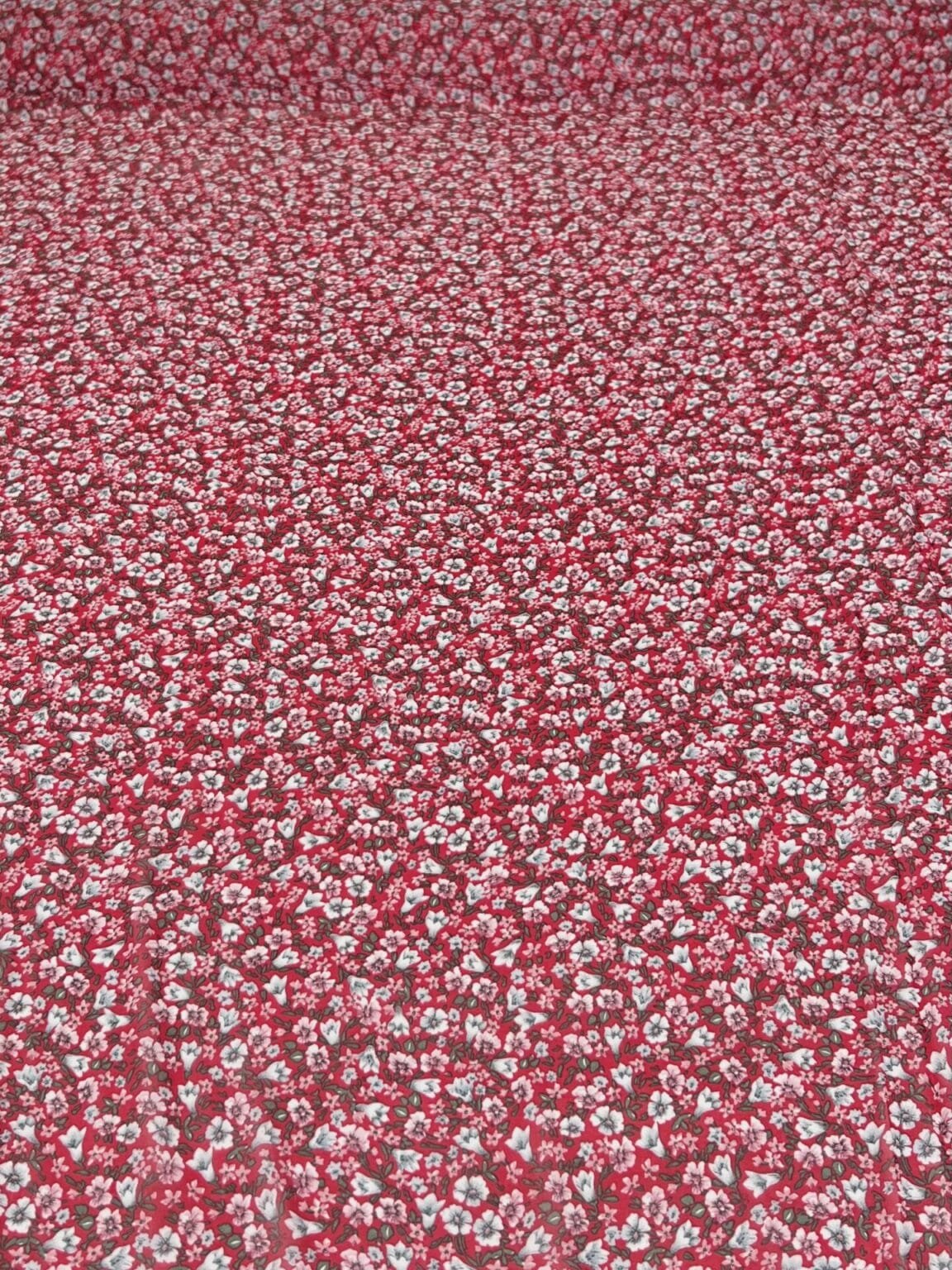 Šifonas „Royal Red Florals“