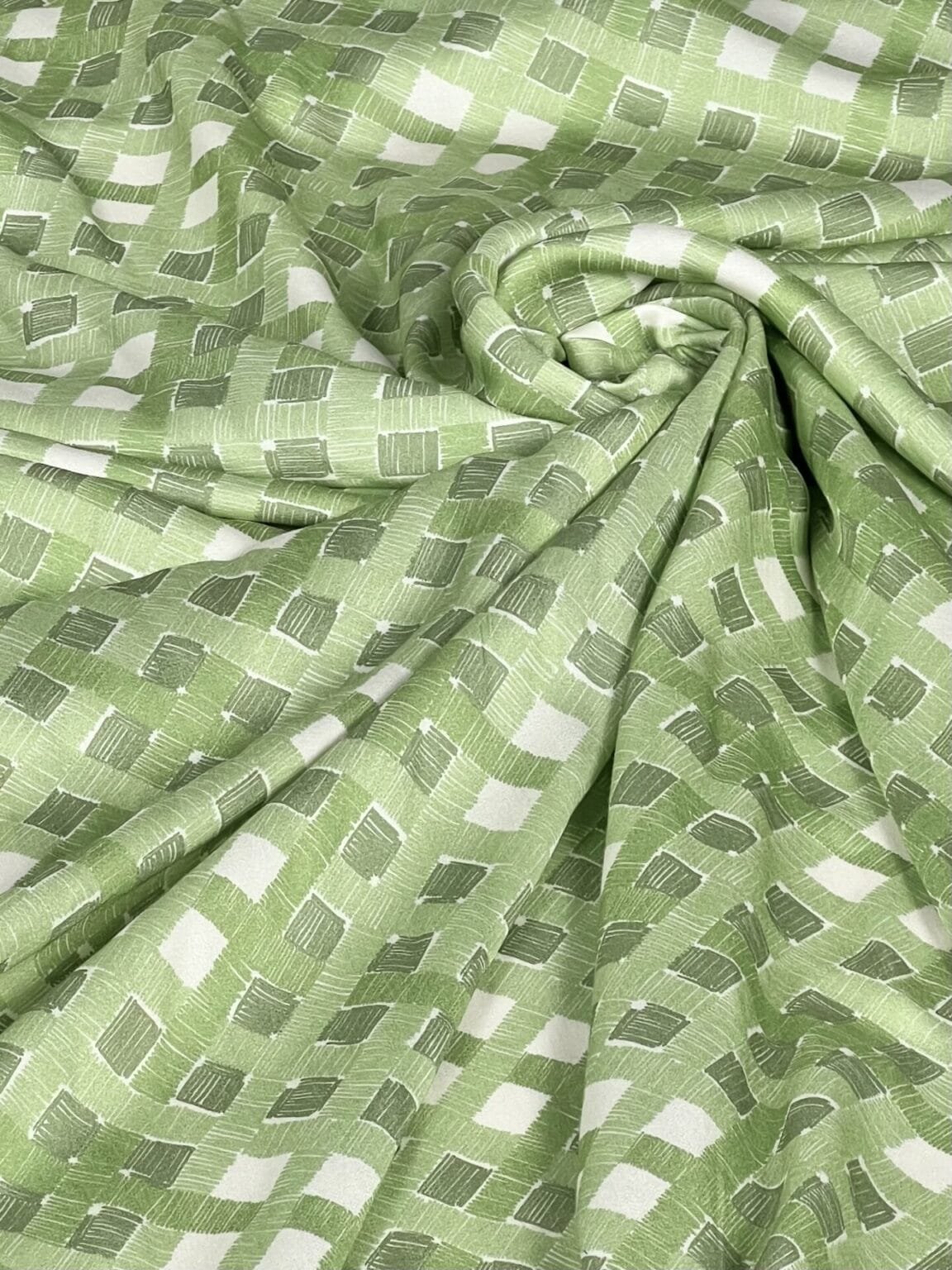 Suknelinis viskozės audinys „Pixel Green“