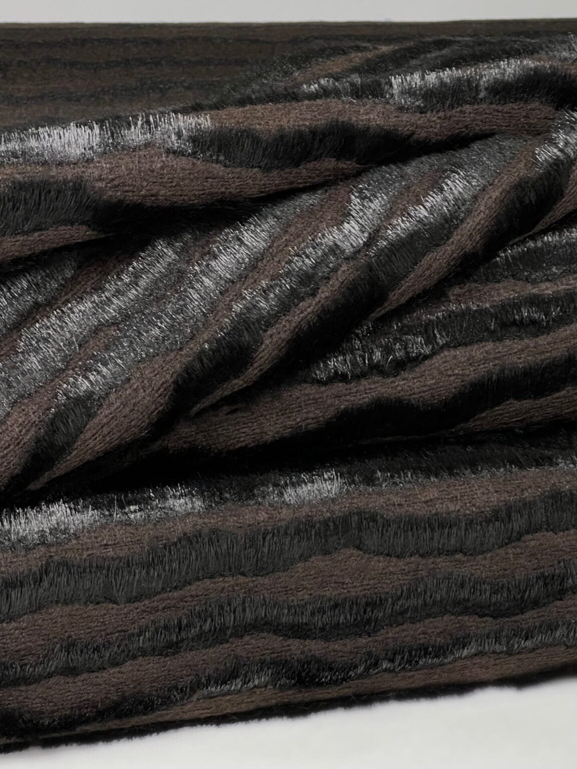 Dirbtinis kailis „Wild Stripe“