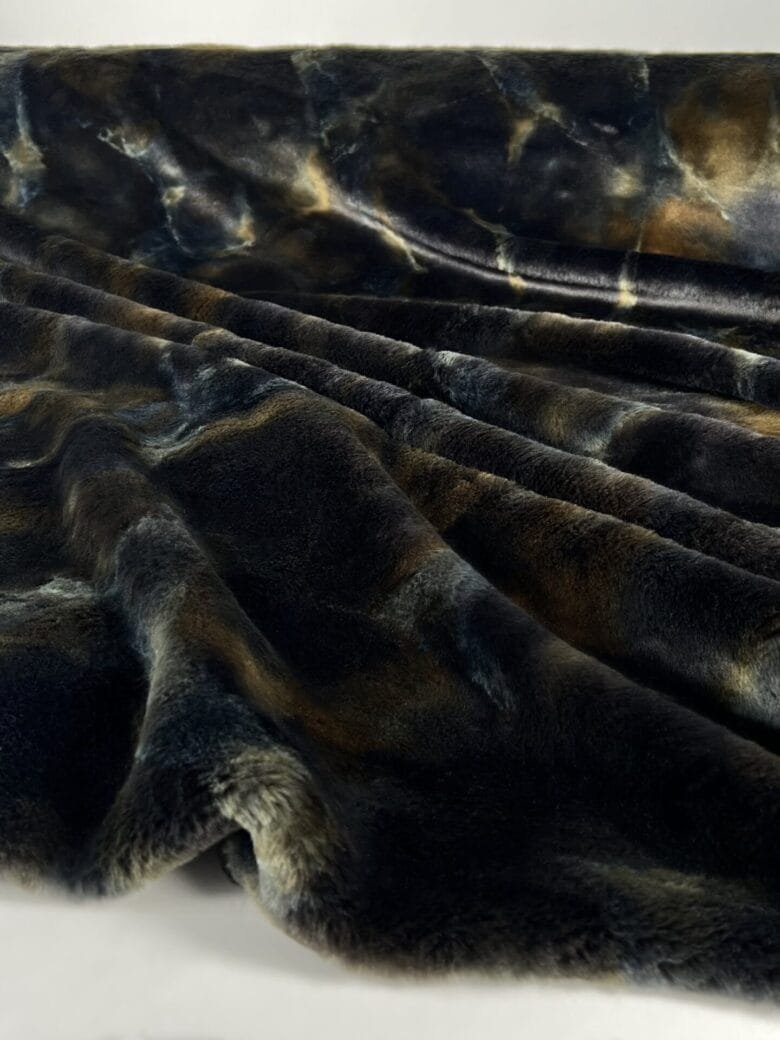 Itališkas kailiukas „Marble Shadow“ (dirbtinis kailis)