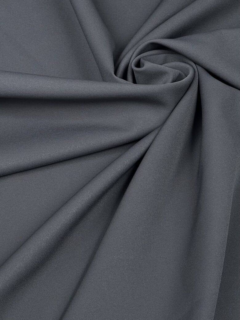 „Barbie“ audinys „Dark Grey“ spalvos