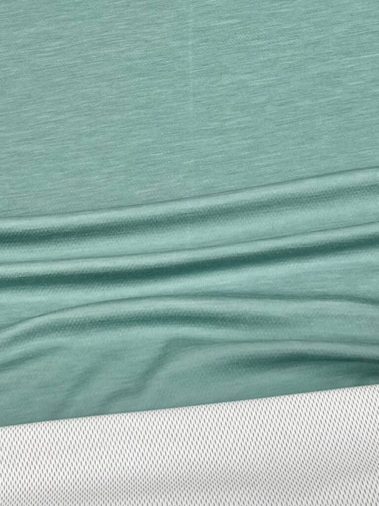 Merino vilnos ir poliesterio elastingas trikotažas (premium kokybė) mėtinės spalvos 018 (SU BROKU)