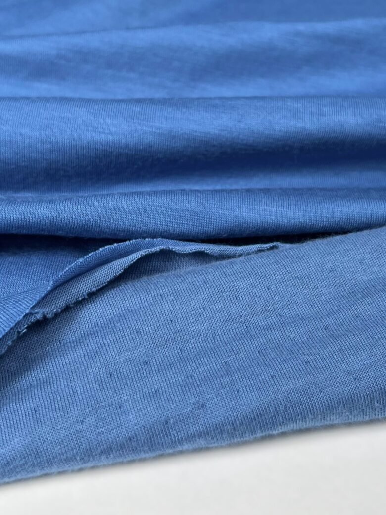 Merino vilnos ir medvilnės dvisluoksnis elastingas trikotažas (premium kokybė) „Dangaus Mėlyna“ 064