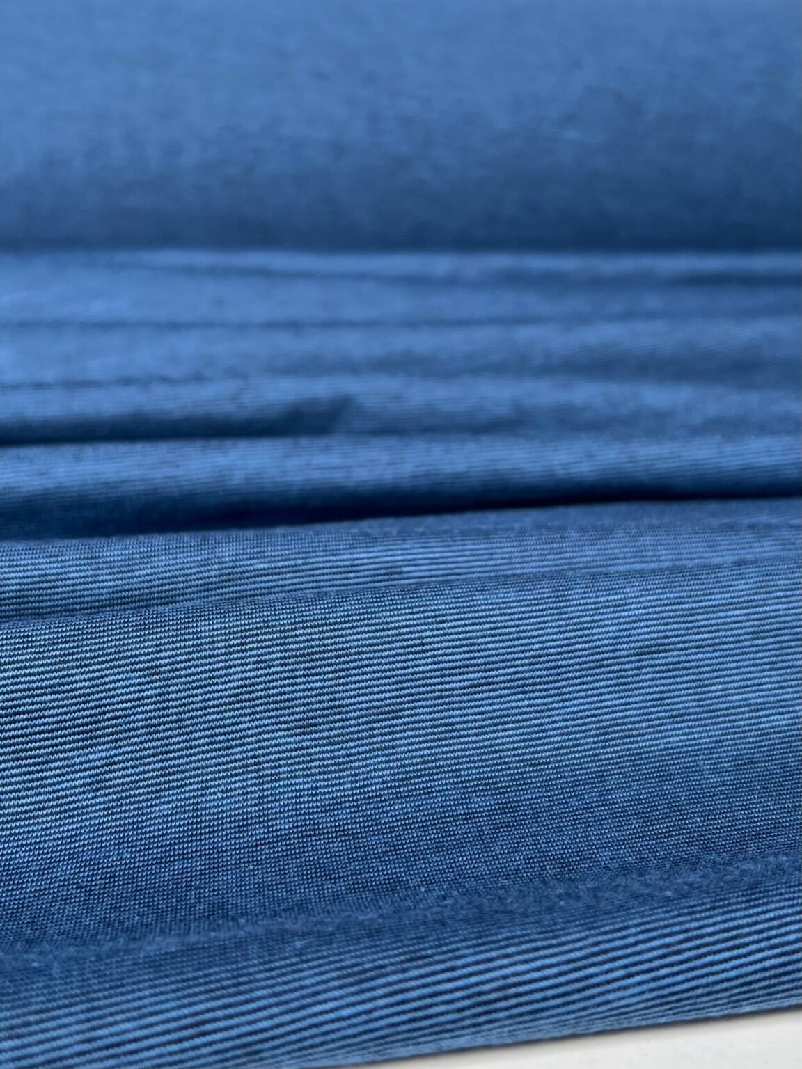 Merino vilnos ir medvilnės elastingas trikotažas (premium kokybė) smulkių dryželių rašto mėlynos spalvos 087