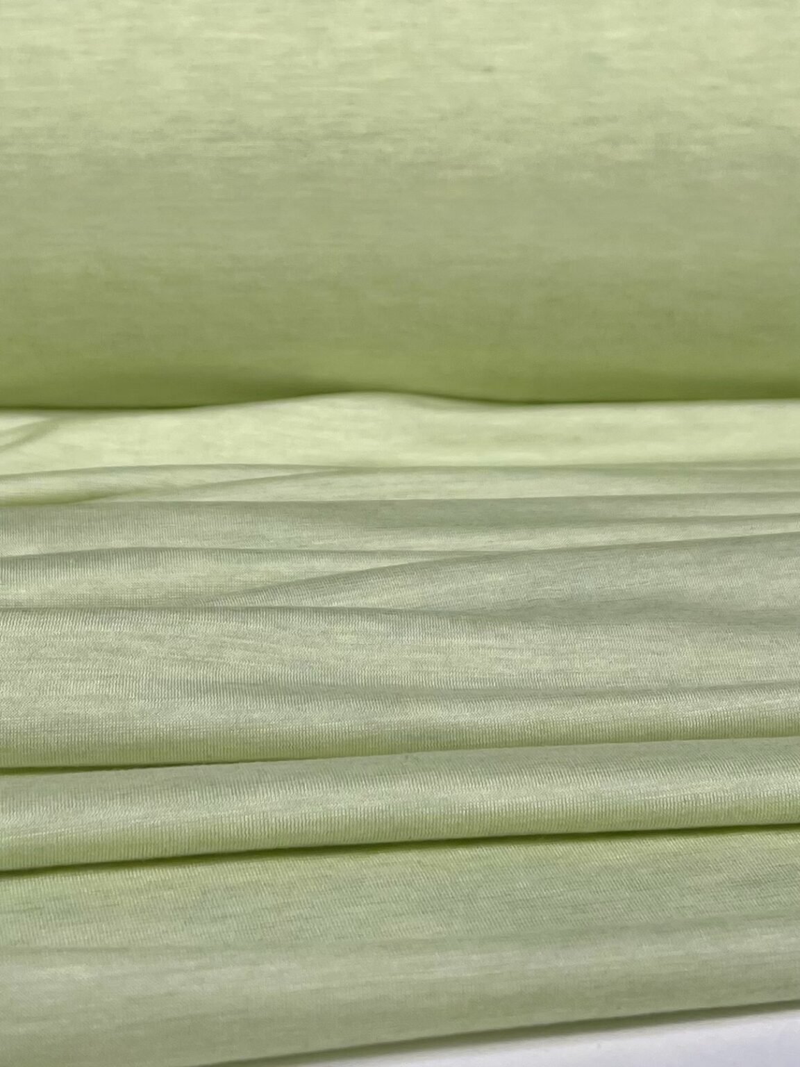 Merino vilnos ir tencelio elastingas trikotažas (premium kokybė) „Light Green“ spalvos 184