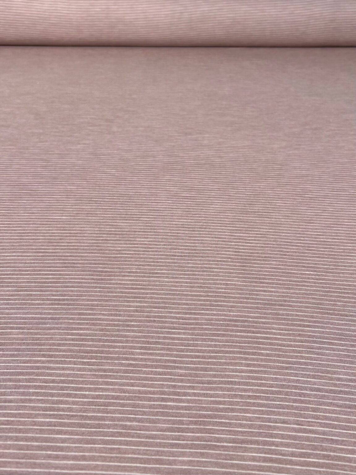 Merino vilnos ir natūralaus šilko elastingas trikotažas (premium kokybė) dryžuoto rašto „Rose Mauve“ 161
