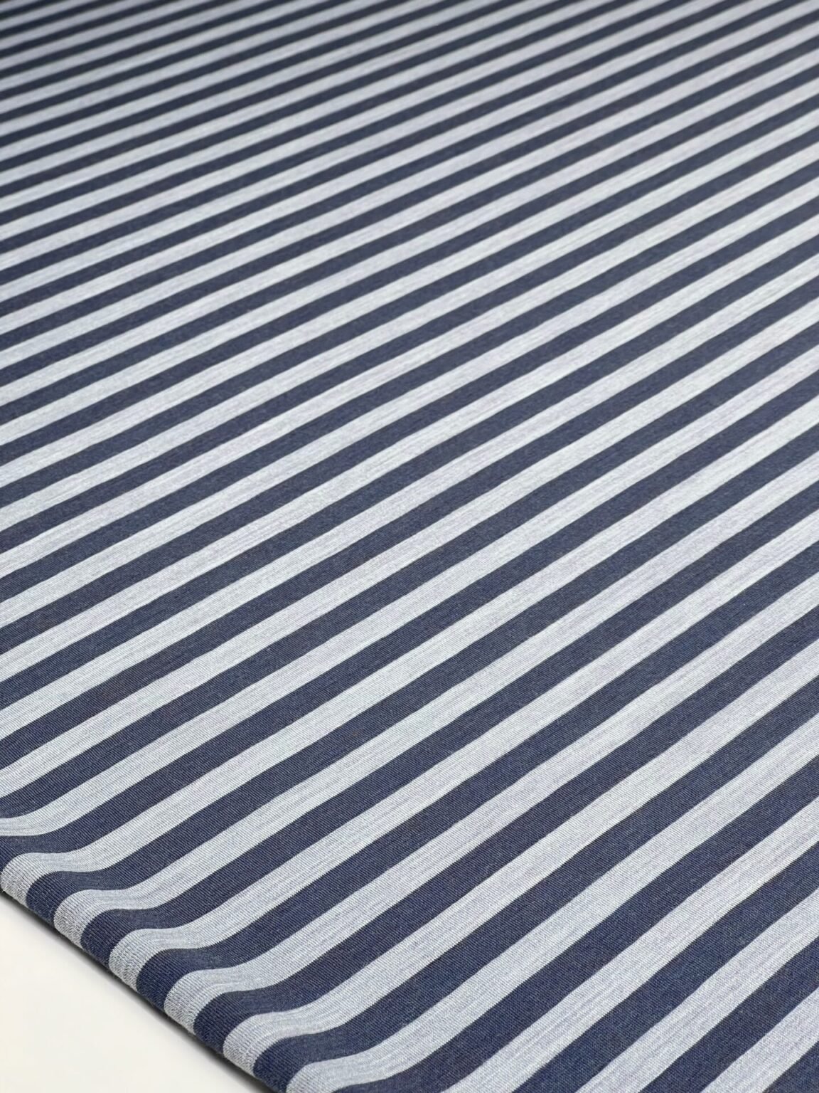 Merino vilnos ir poliamido elastingas trikotažas (premium kokybė) dryžuoto rašto melsvai pilkos spalvos 002