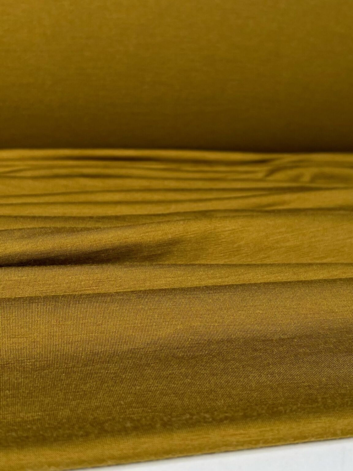 Merino vilnos elastingas trikotažas (premium kokybė) „Garstyčių“ spalvos 157