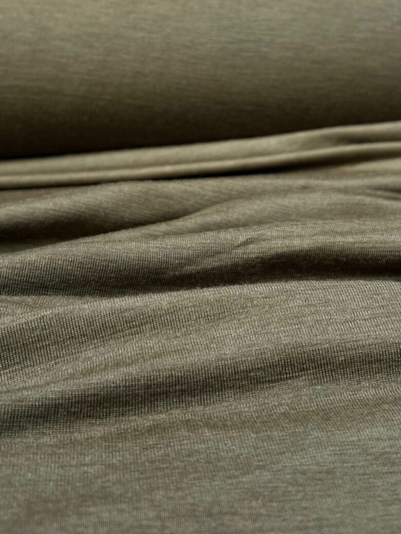 Merino vilnos elastingas trikotažas (premium kokybė) „Dark Chaki“ spalvos 028