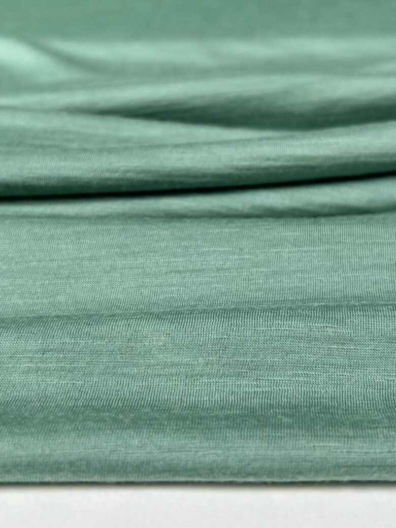 Merino vilnos elastingas trikotažas (premium kokybė) „Pastel Green“ spalvos 065