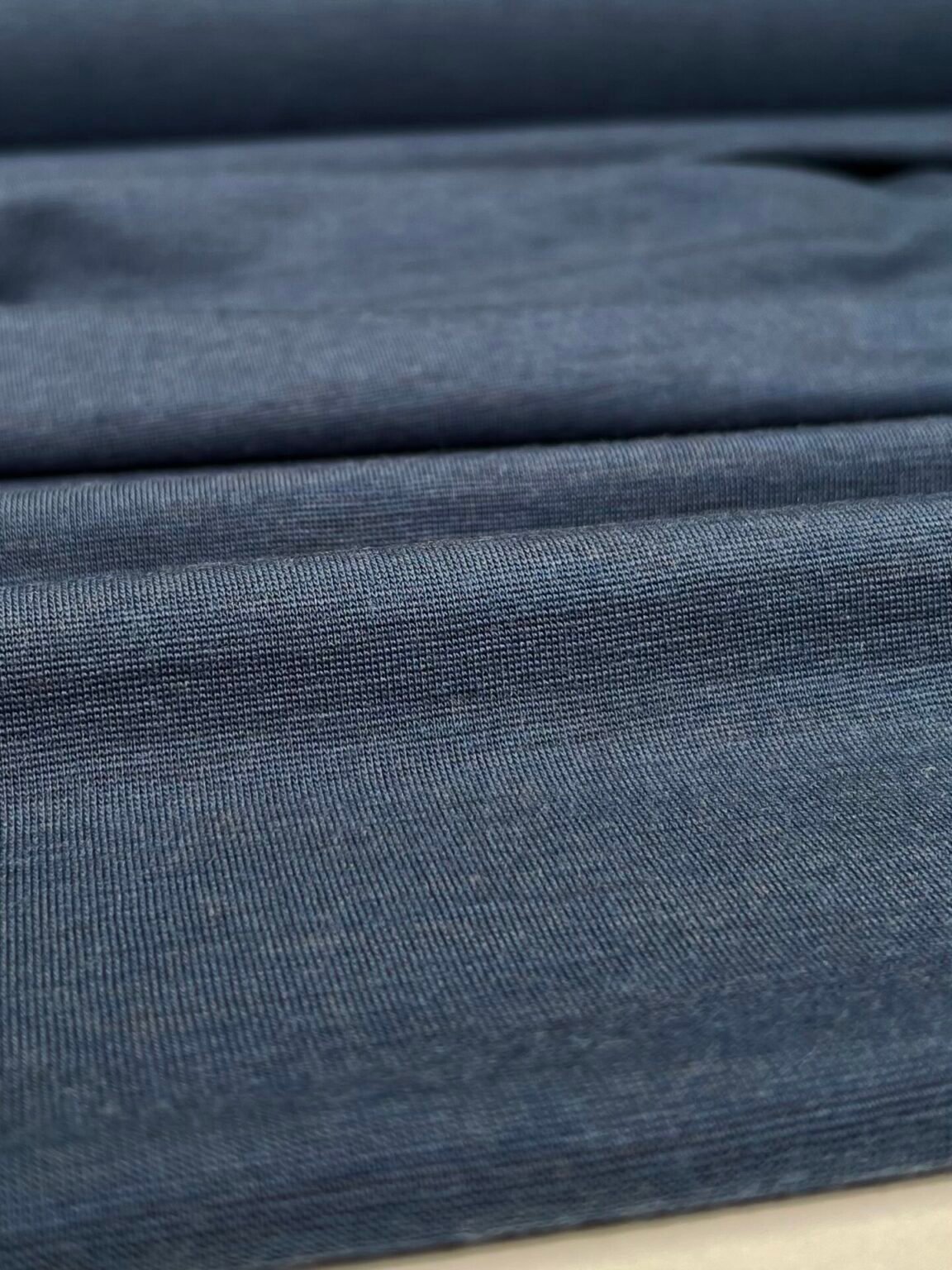 Merino vilnos ir poliamido elastingas trikotažas (premium kokybė) „Powder Blue“ spalvos 056