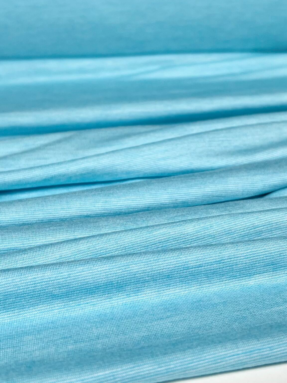 Merino vilnos ir liocelio elastingas trikotažas (premium kokybė) smulkių dryželių rašto žydros spalvos 082