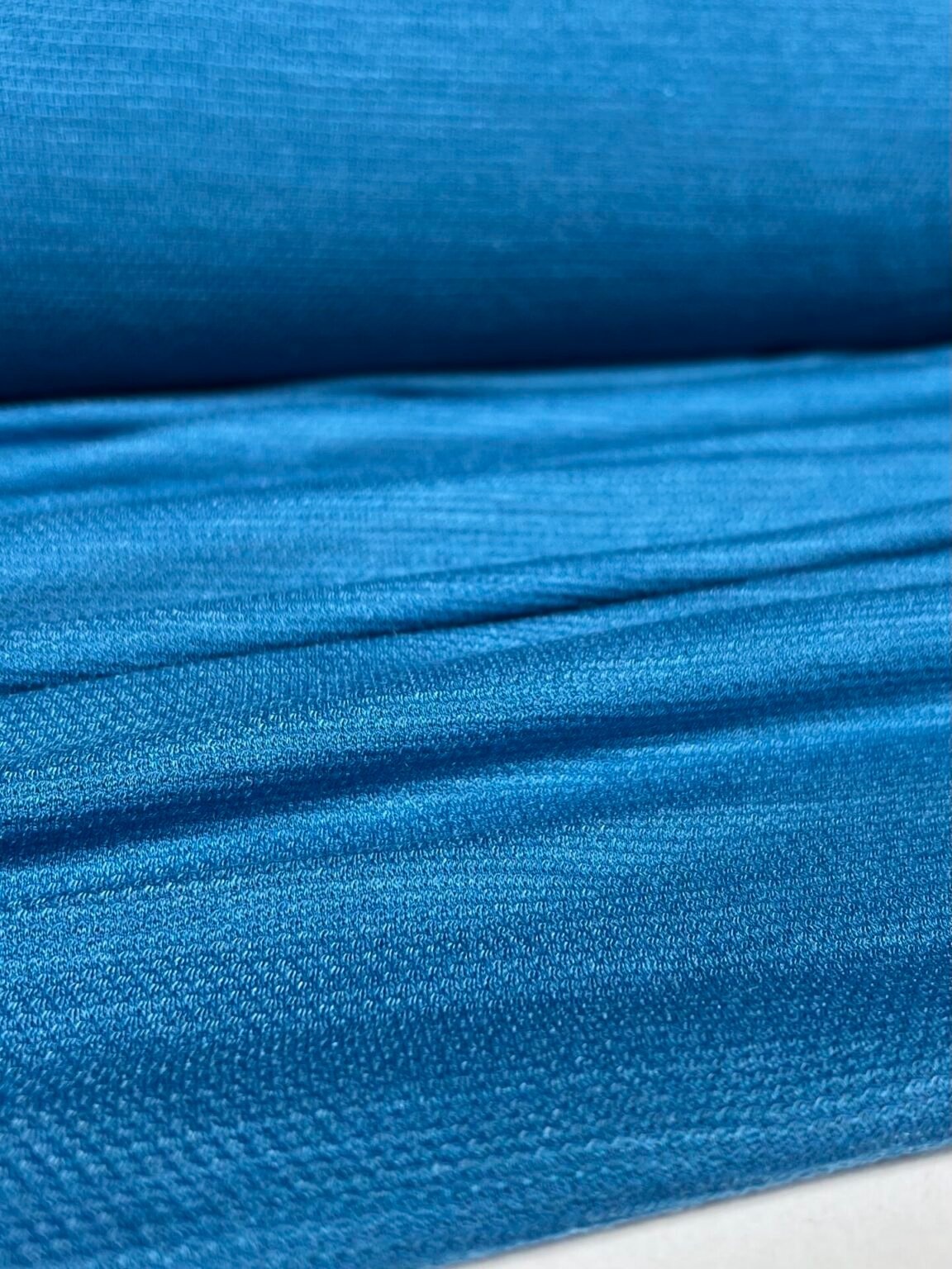 Merino vilnos, liocelio ir poliamido elastingas trikotažas su faktūra (premium kokybė) „Blue Lagoon“ spalvos 141