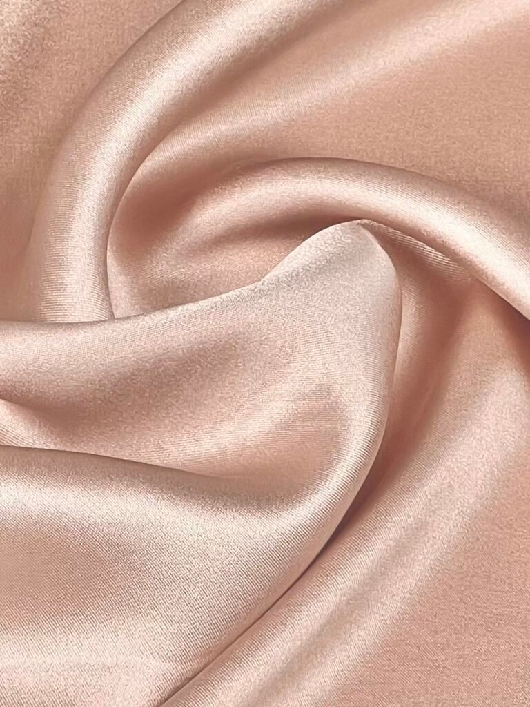 Satininis vienspalvis šilkas su elastanu „Dusty Pink“
