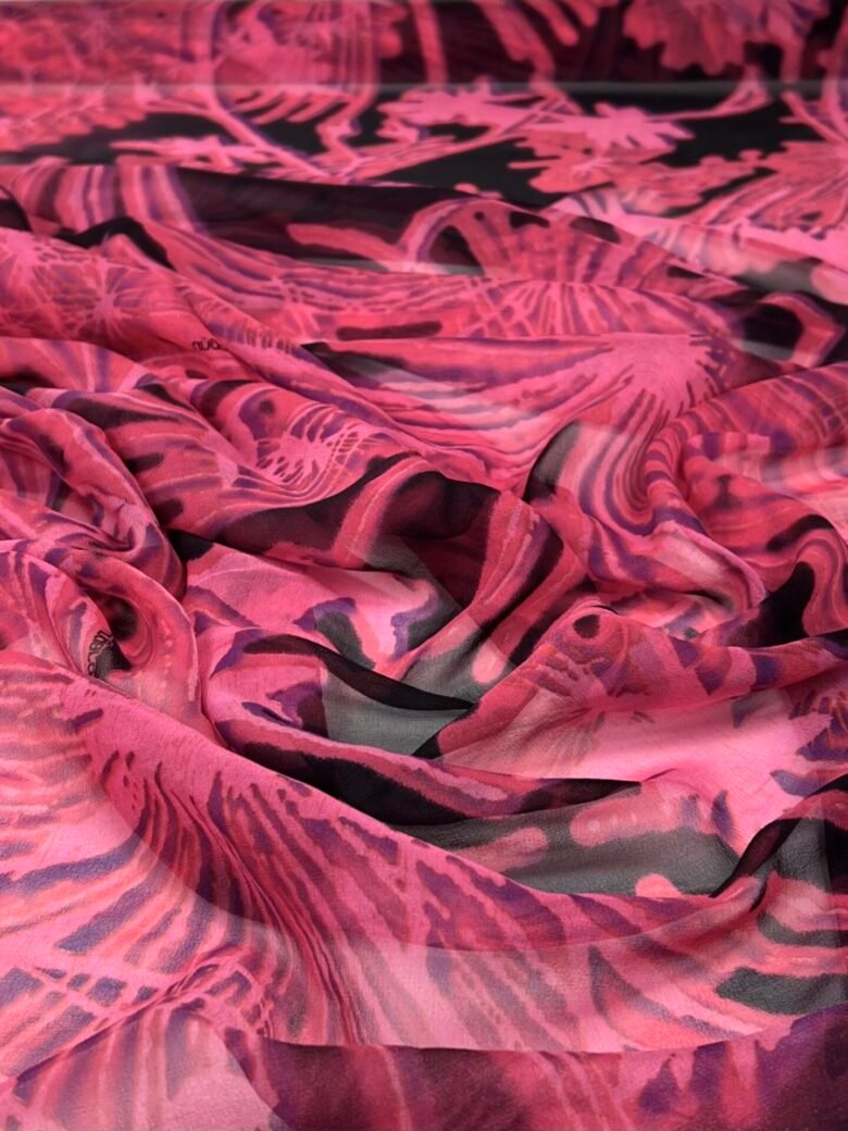 Itališkas kolekcinis tamprus šifoninis šilkas su dizainu „Pink Dandelion“