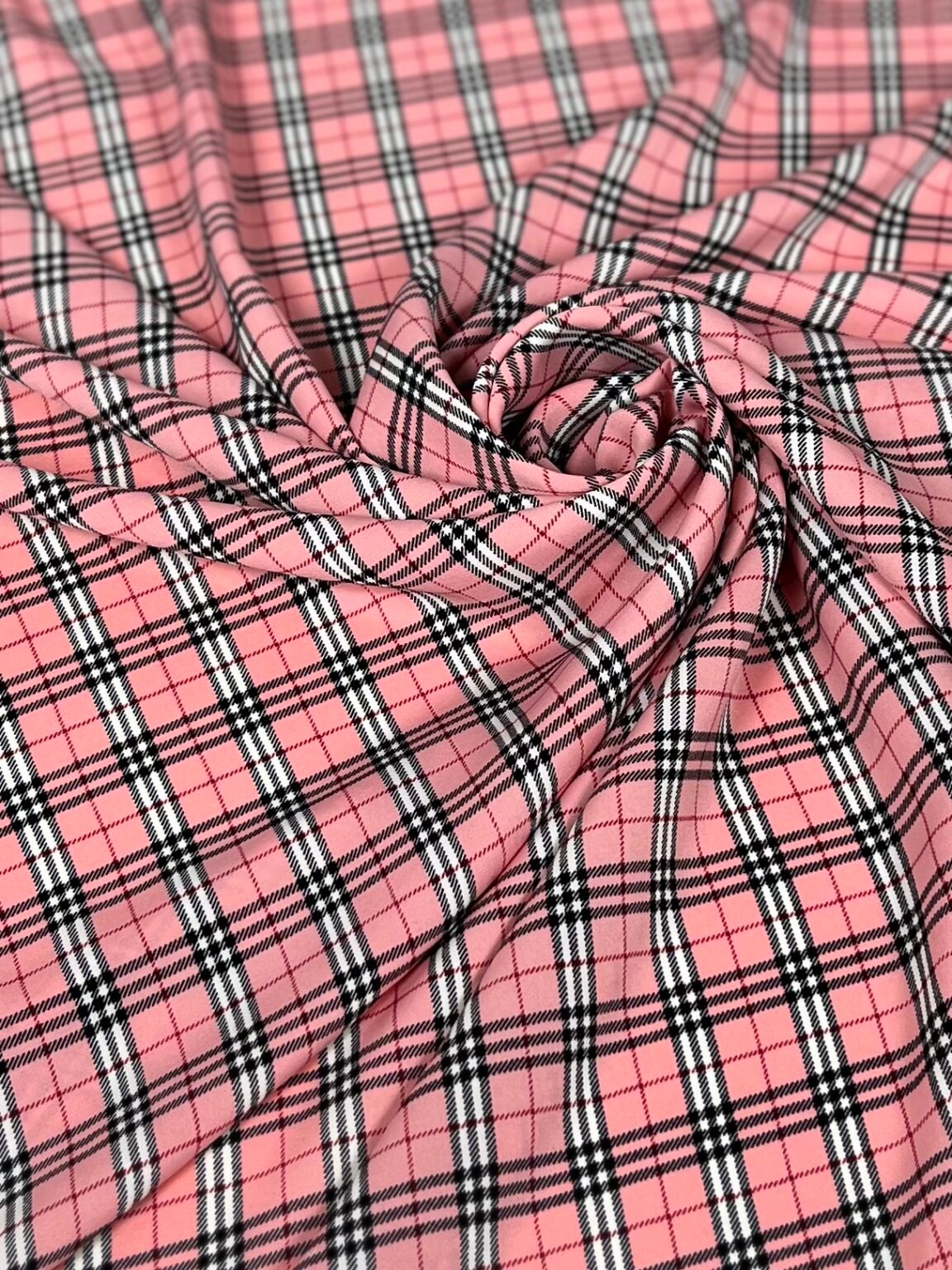 „Silky“ suknelinis audinys „Burberry“ rašto rožinės spalvos