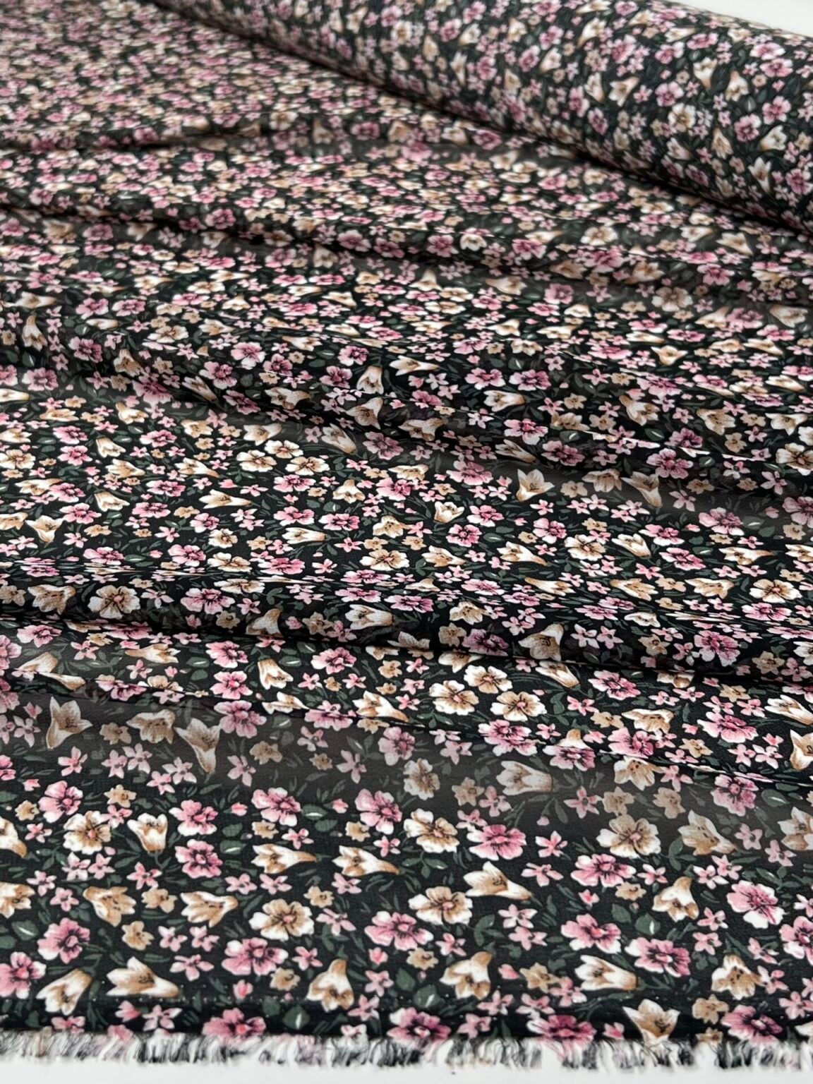 Šifonas su dizainu „Tiny Flowers“