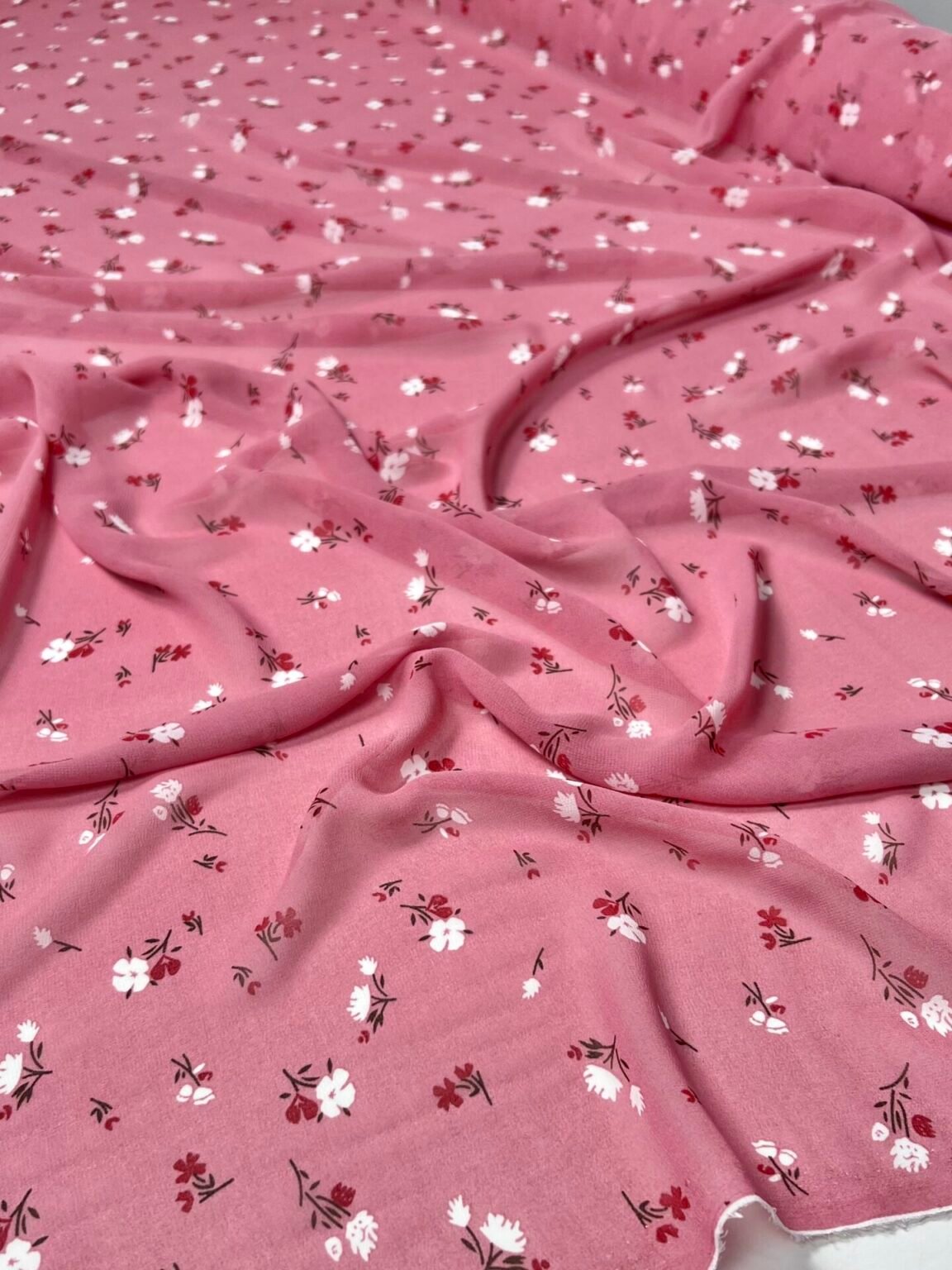 Šifonas su dizainu „Dusty Pink“