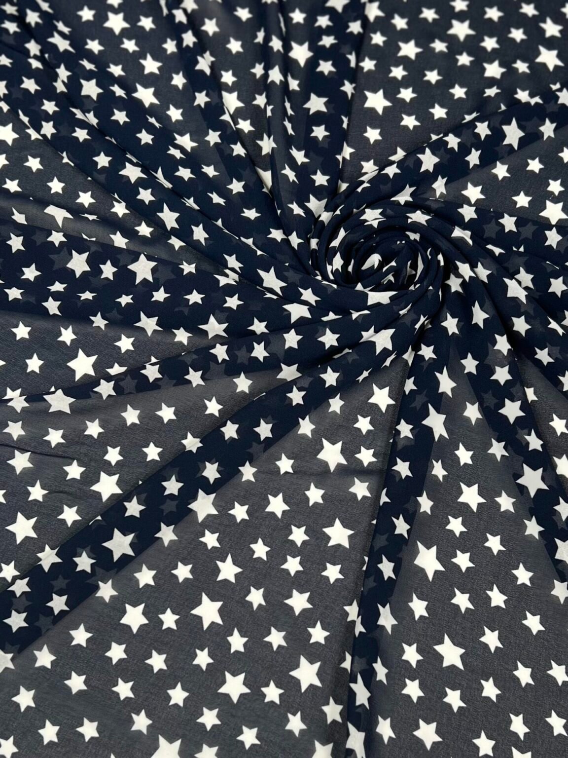 Šifonas su dizainu „Stars“