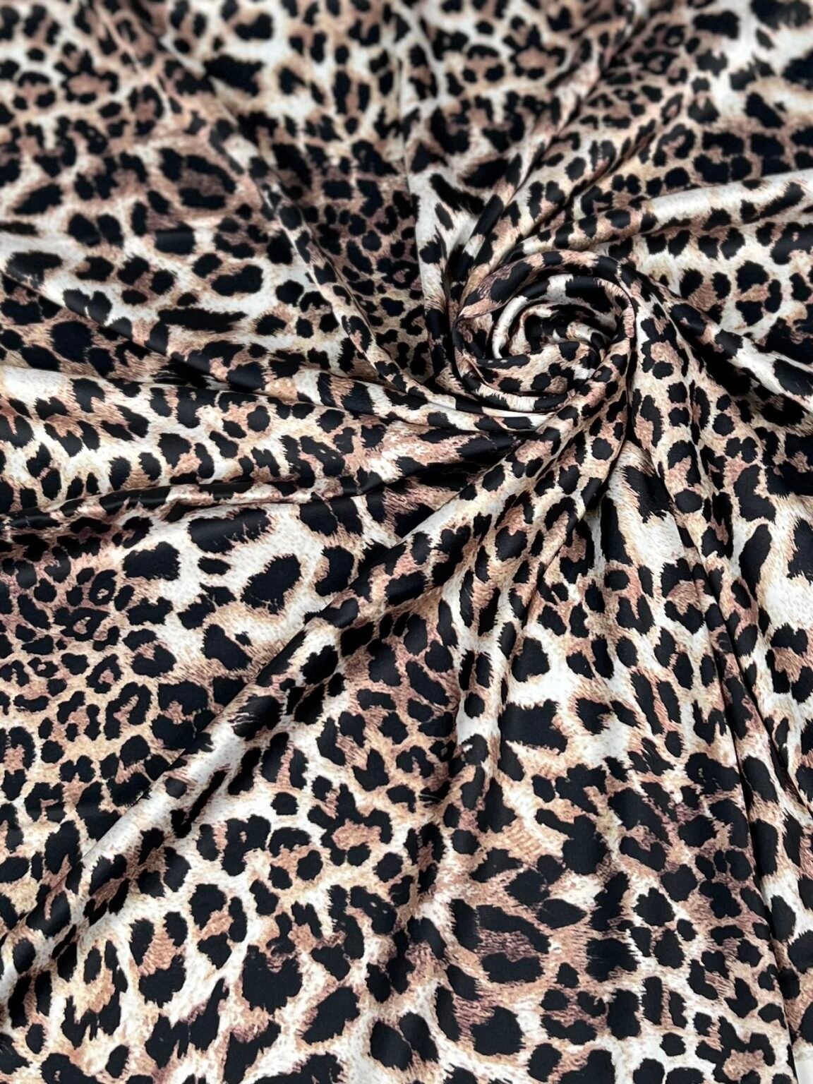 Шёлк Armani (сатин) "Jungle Leo"