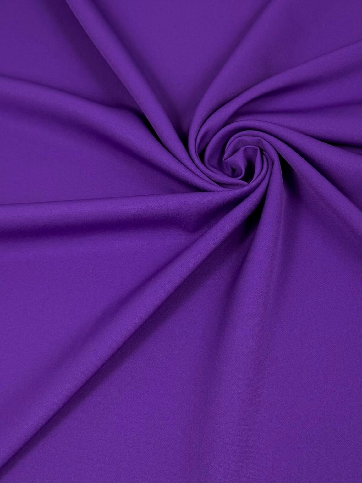 „Barbie“ audinys violetinės spalvos